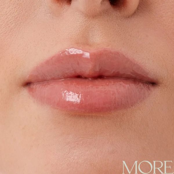 Блеск для губ LIPSS Ceramides & Peptides Lipper Butter Croissaint нюдово-розовый с ароматом "Круассан с маслом" 9 мл lipss-bc фото